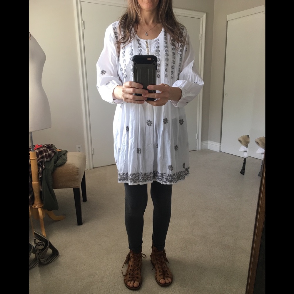 Embroidered Cotton Tunic Top Large Button front - Picture 8 of 8